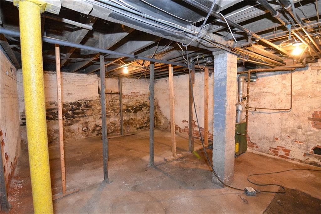 339 Pawtuxet Avenue photo 39