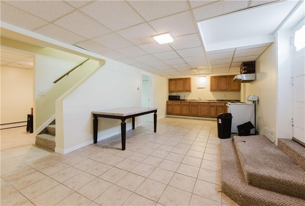 200 Budlong Road photo 26