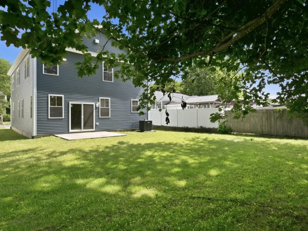 51 Dunbar Avenue photo 5