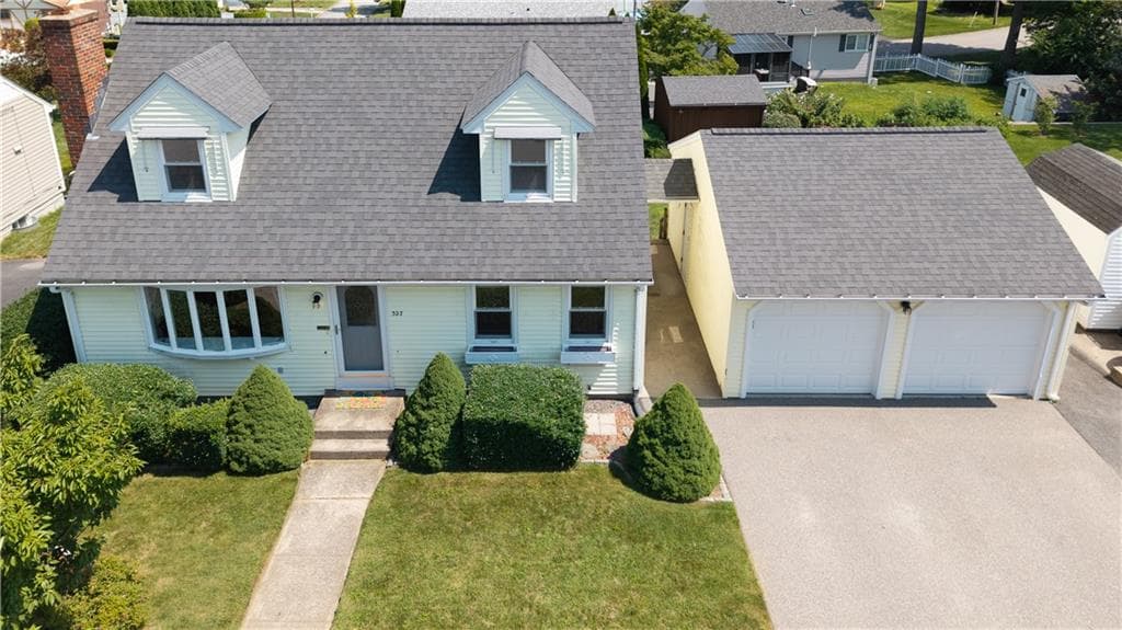 327 England Street photo 34