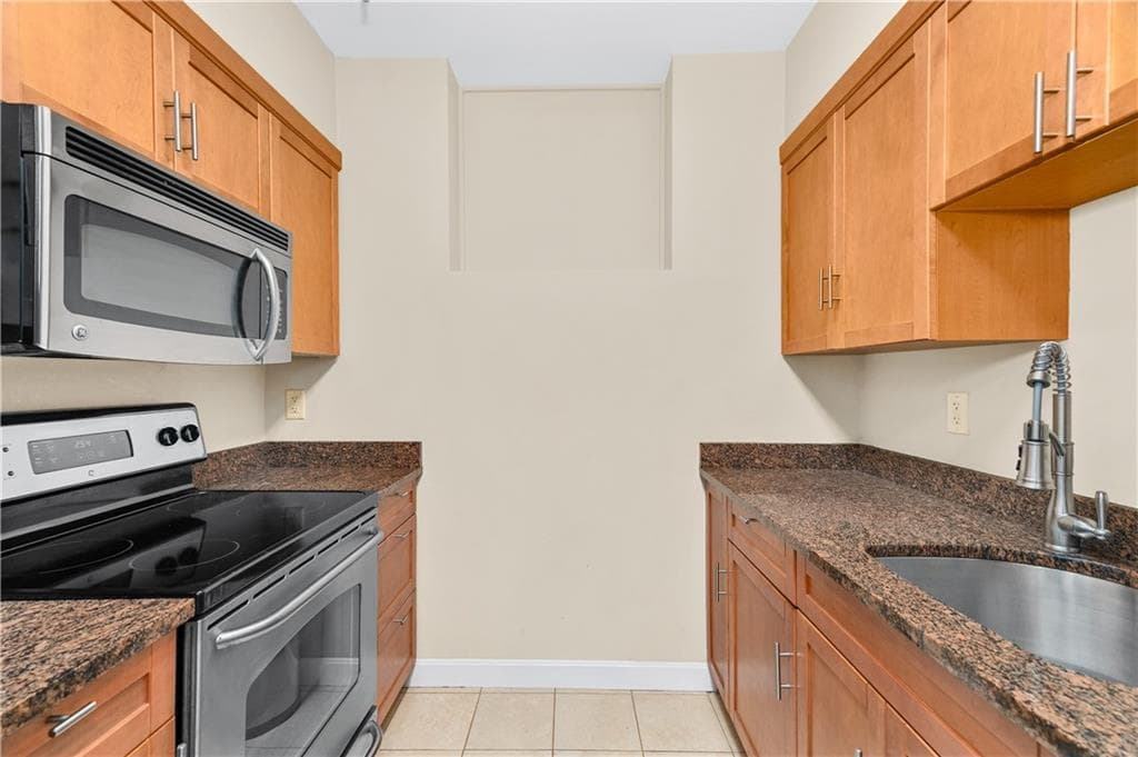 15 Higgins Street UNIT 105 photo 6