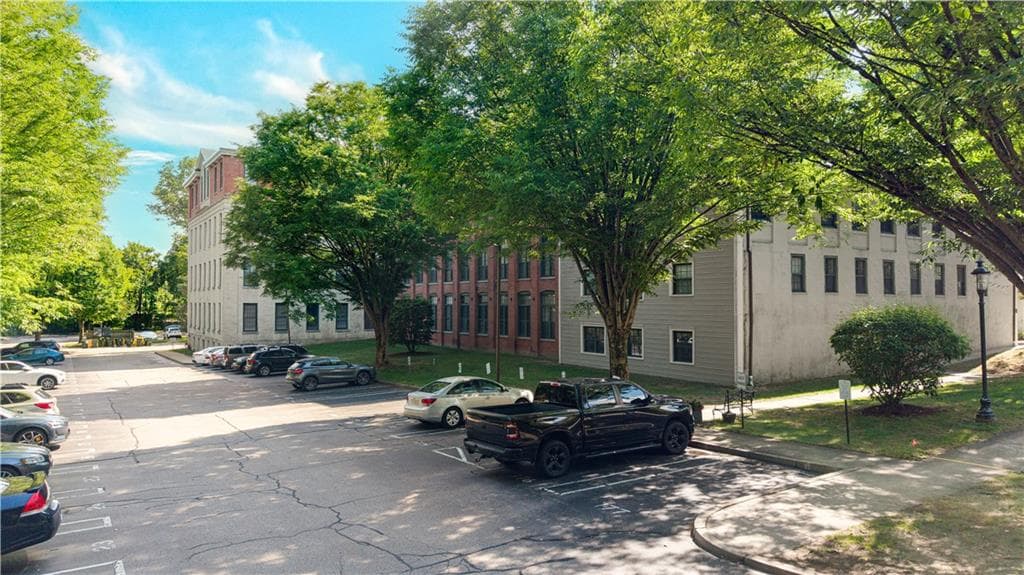 15 Higgins Street UNIT 105 photo 35