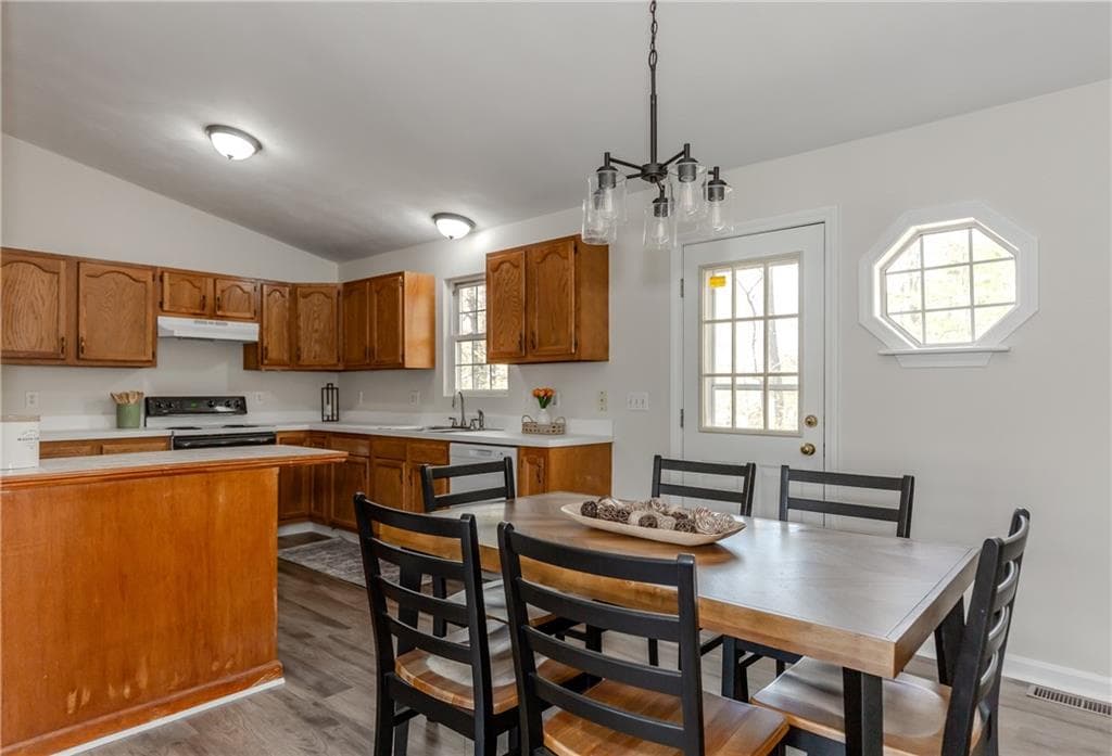 136 Hope Hill Terrace photo 11