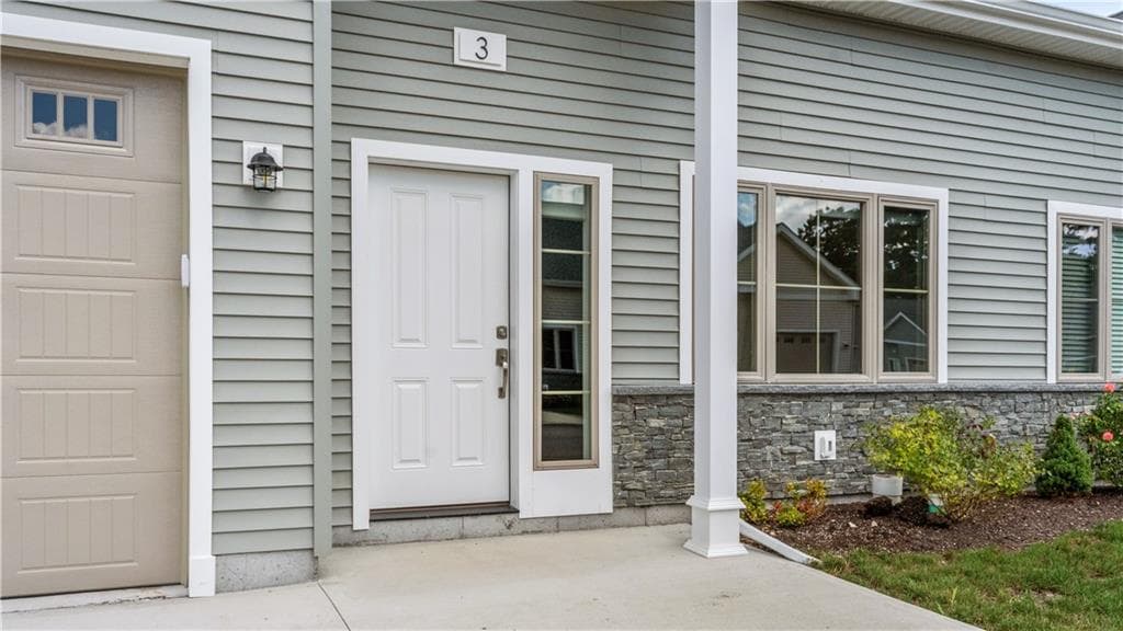 Condominium at 3 West Valley Circle, West Warwick, photo 2 of 19