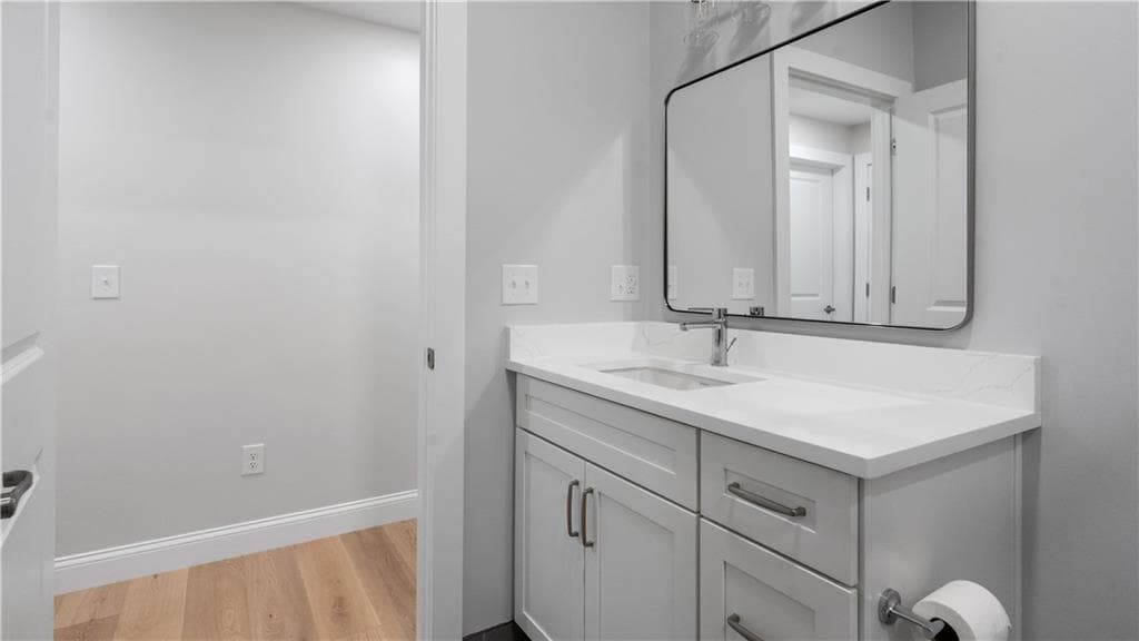 Condominium at 3 West Valley Circle, West Warwick, photo 9 of 19