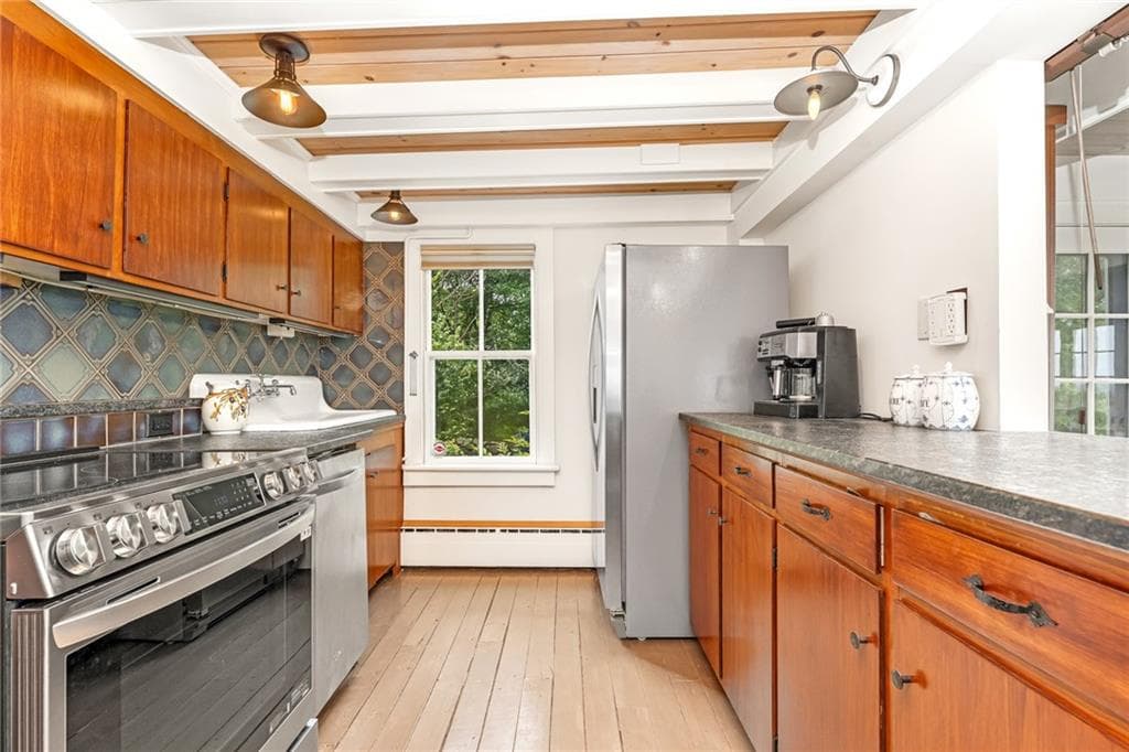 66 B Torrey Road photo 16