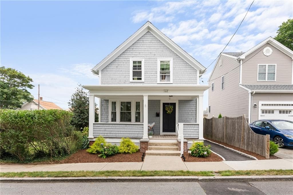 162 Juniper Street photo 3