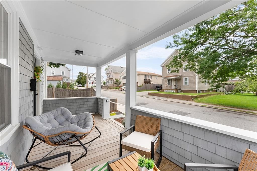 162 Juniper Street photo 5