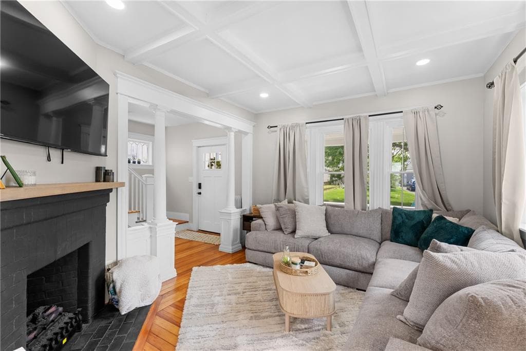 162 Juniper Street photo 10
