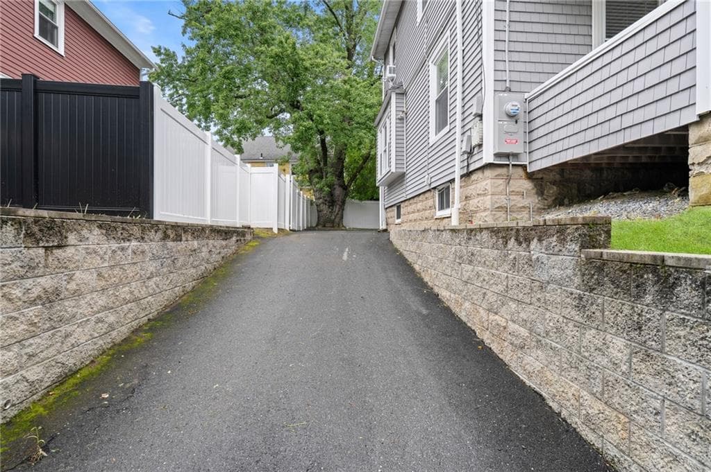1059 Narragansett Boulevard photo 35