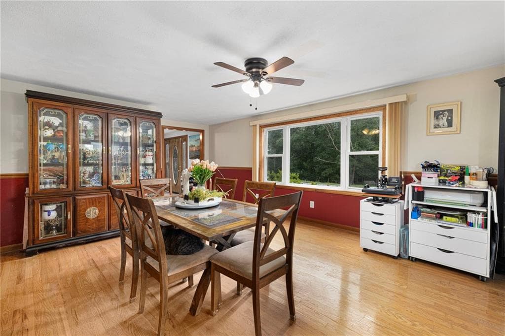Single Family Residence at 111 Olney Arnold Road, Cranston, photo 22 of 49