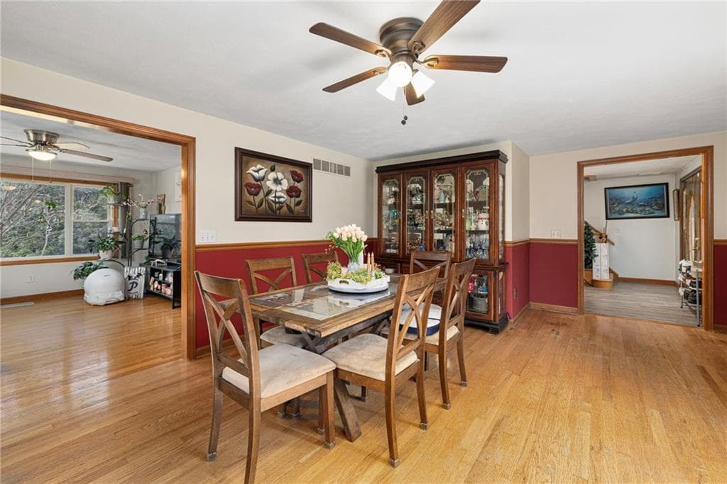 Single Family Residence at 111 Olney Arnold Road, Cranston, photo 24 of 49