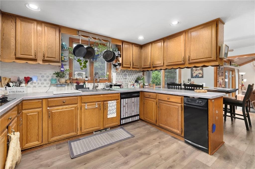 Single Family Residence at 111 Olney Arnold Road, Cranston, photo 14 of 49