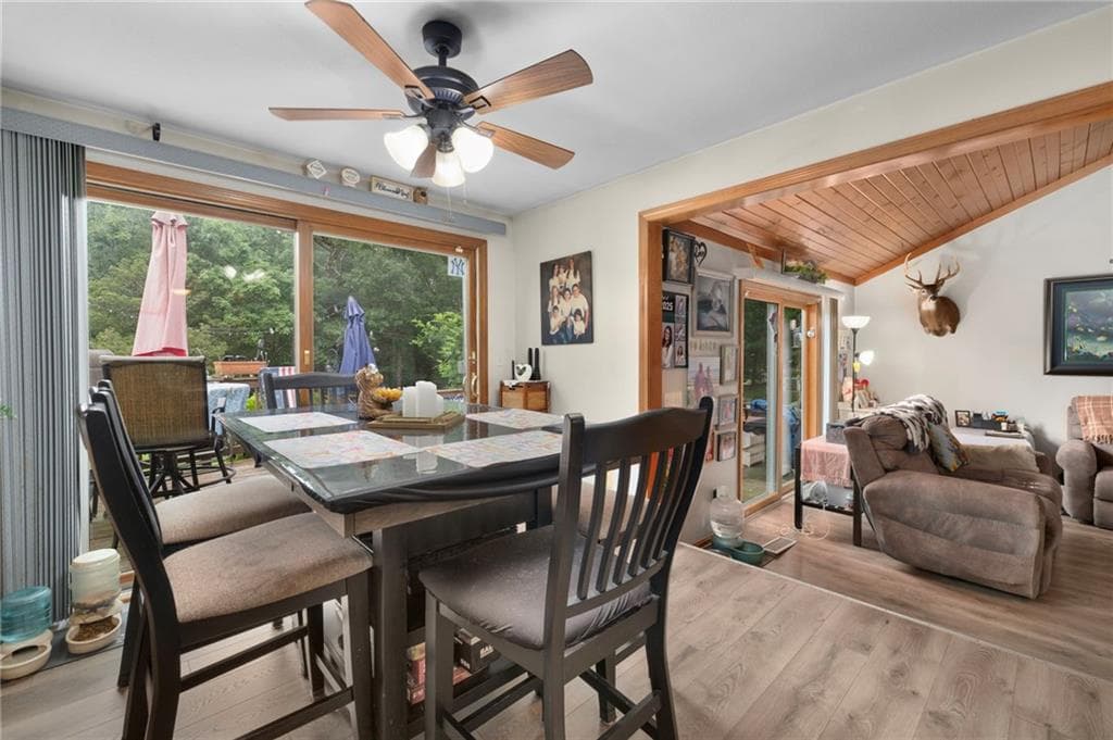 Single Family Residence at 111 Olney Arnold Road, Cranston, photo 11 of 49