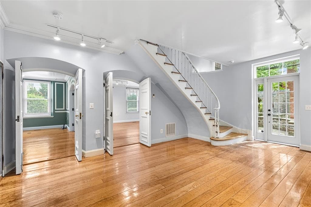 195 George Street photo 13