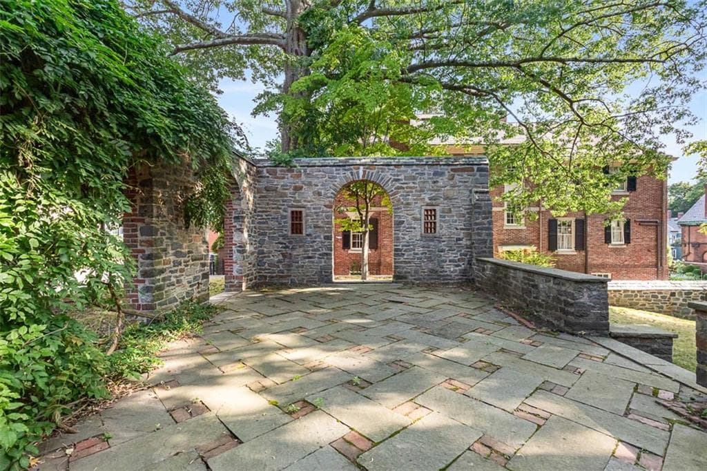 195 George Street photo 41