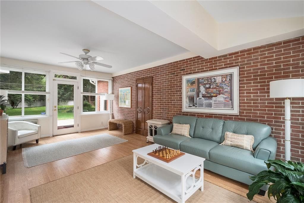 133 Tupelo Hill Drive photo 6