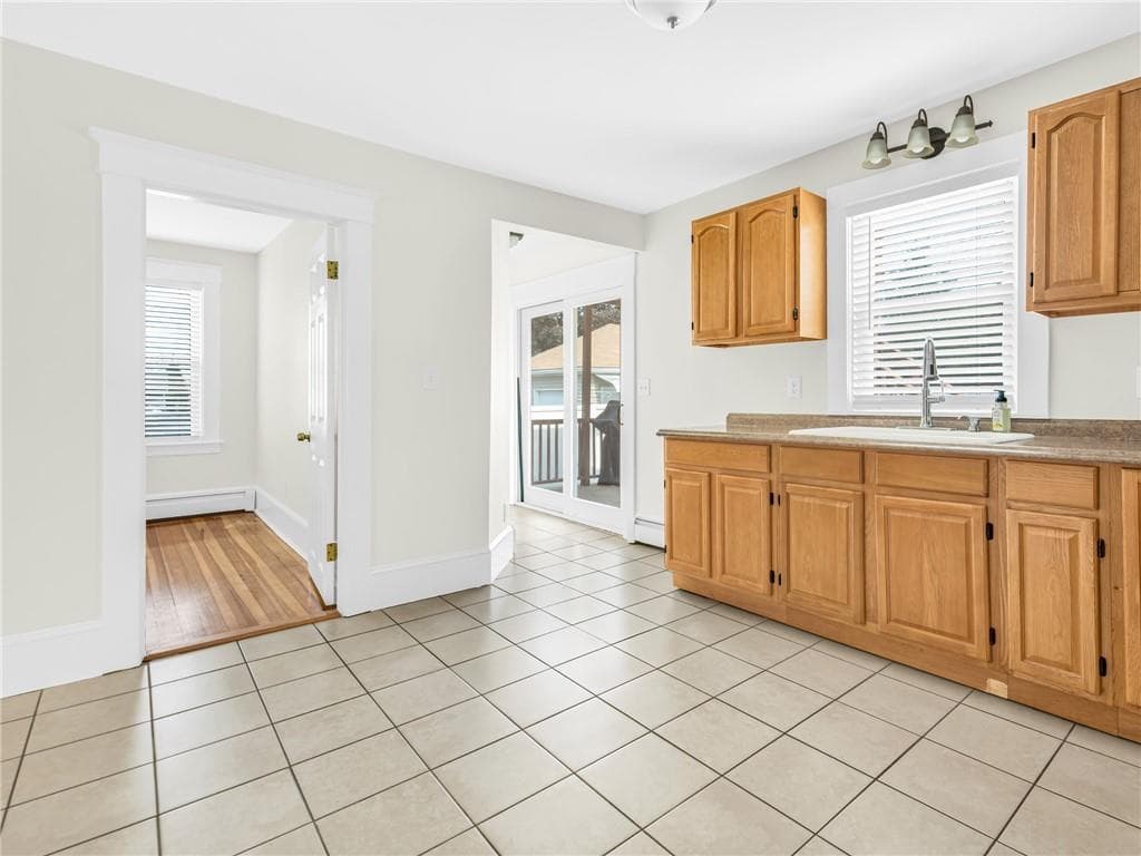 Multi Family at 100 102 Central Avenue, East Providence, photo 16 of 45