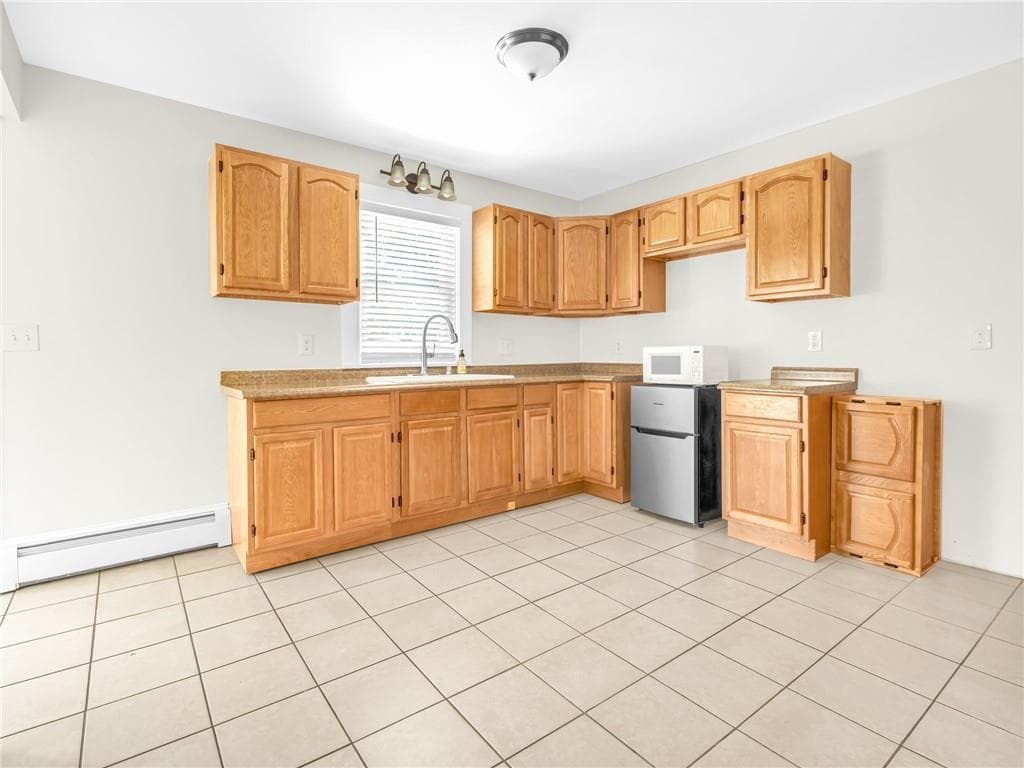 Multi Family at 100 102 Central Avenue, East Providence, photo 15 of 45