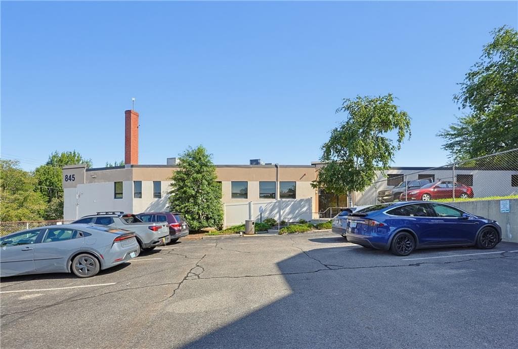845 851 North Main Street UNIT L-1B photo 43