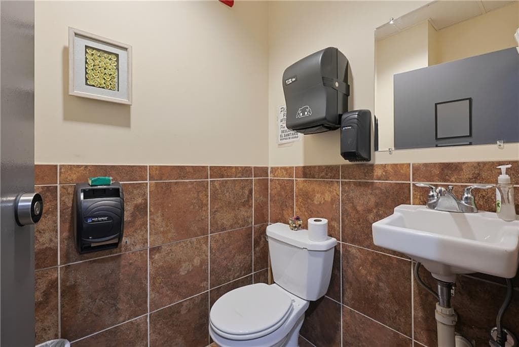 845 851 North Main Street UNIT L-1B photo 34
