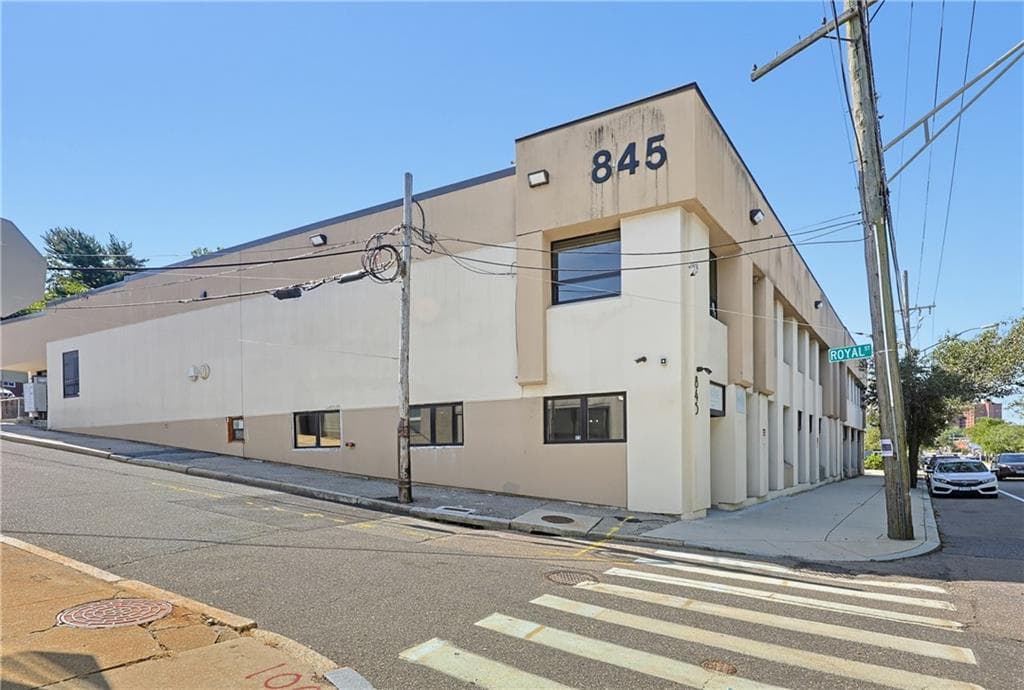 845 851 North Main Street UNIT L-1B photo 41