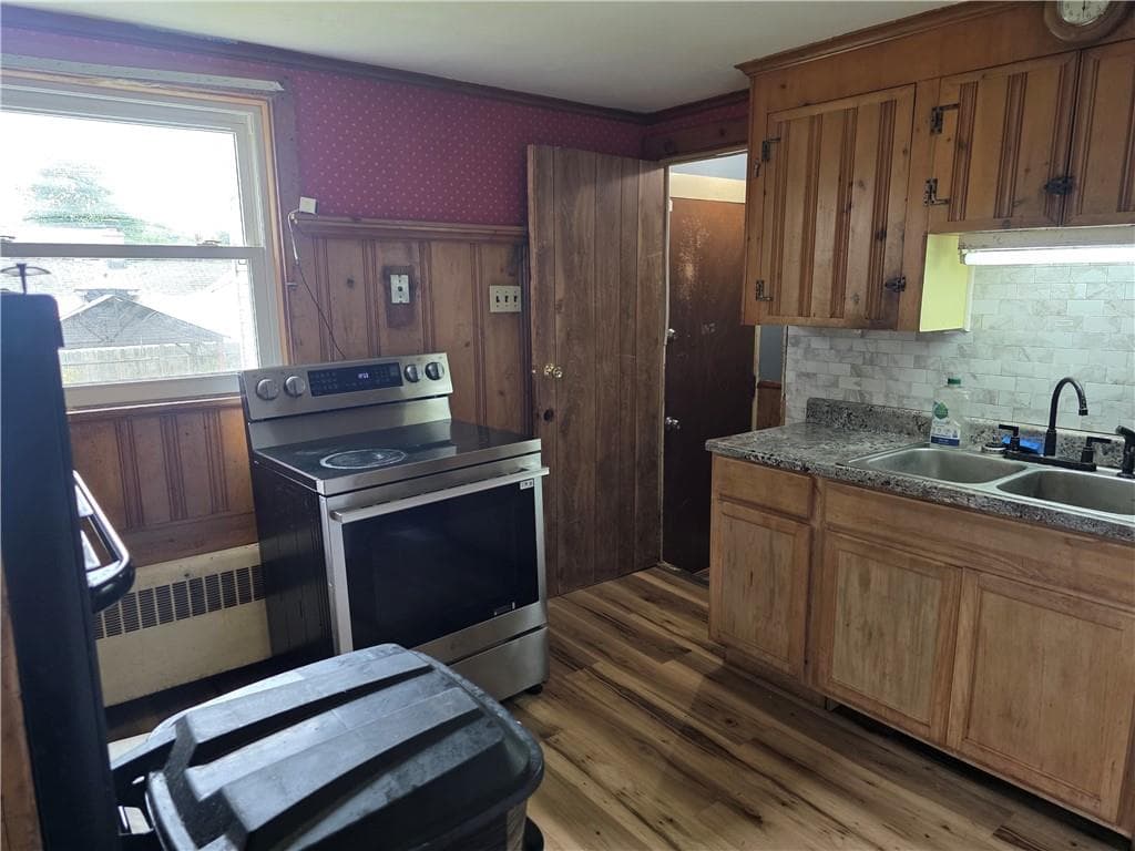 142 Rutland Street photo 36