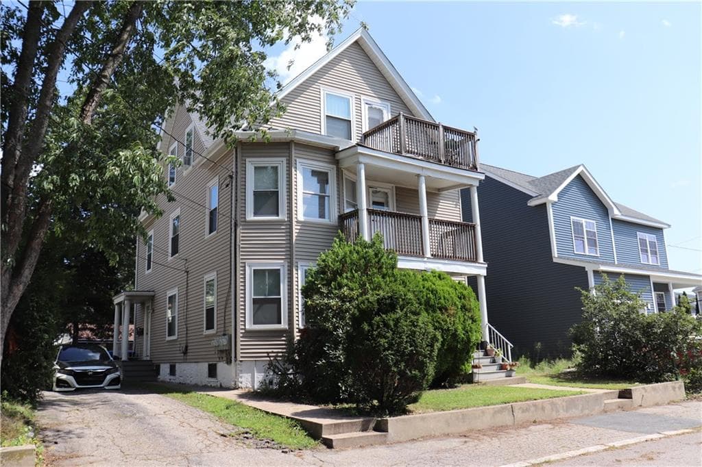 Multi Family at 47 Downes Avenue, Pawtucket, photo 4 of 44