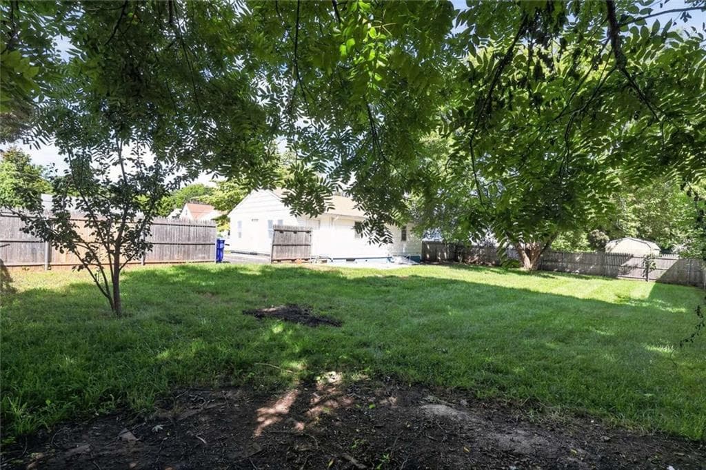 139 Andrews Avenue photo 28