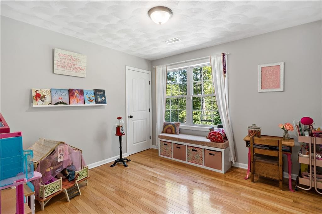 77 Spring Street photo 22