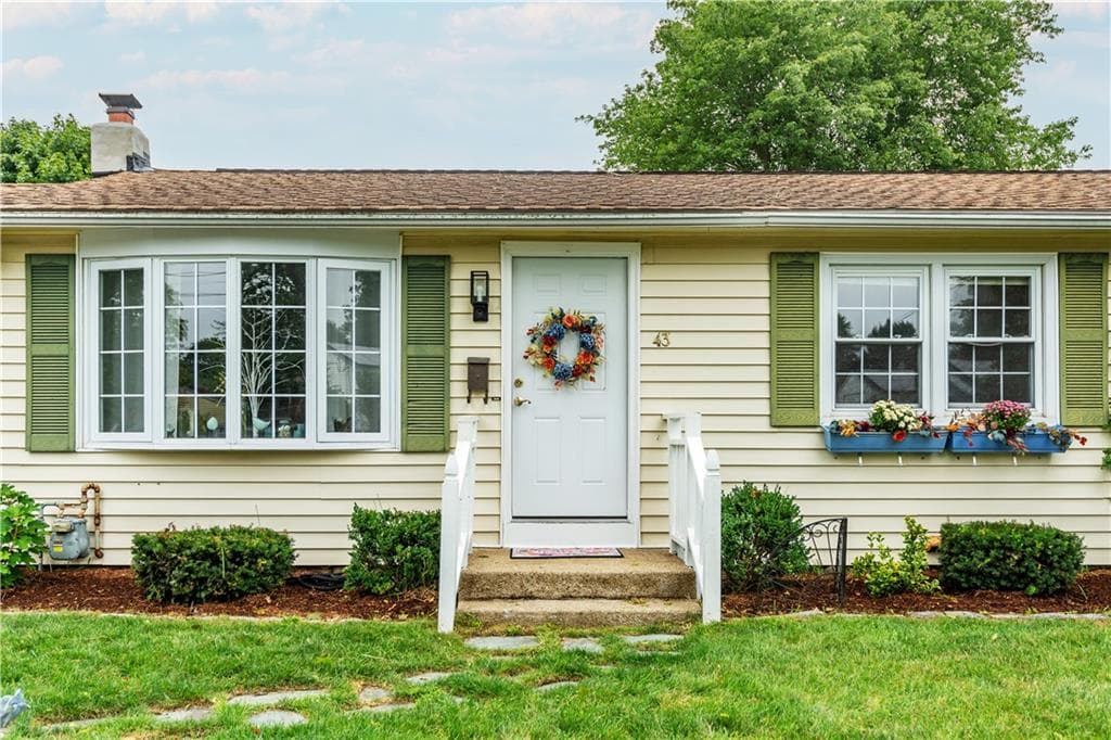 43 Topaz Drive photo 6