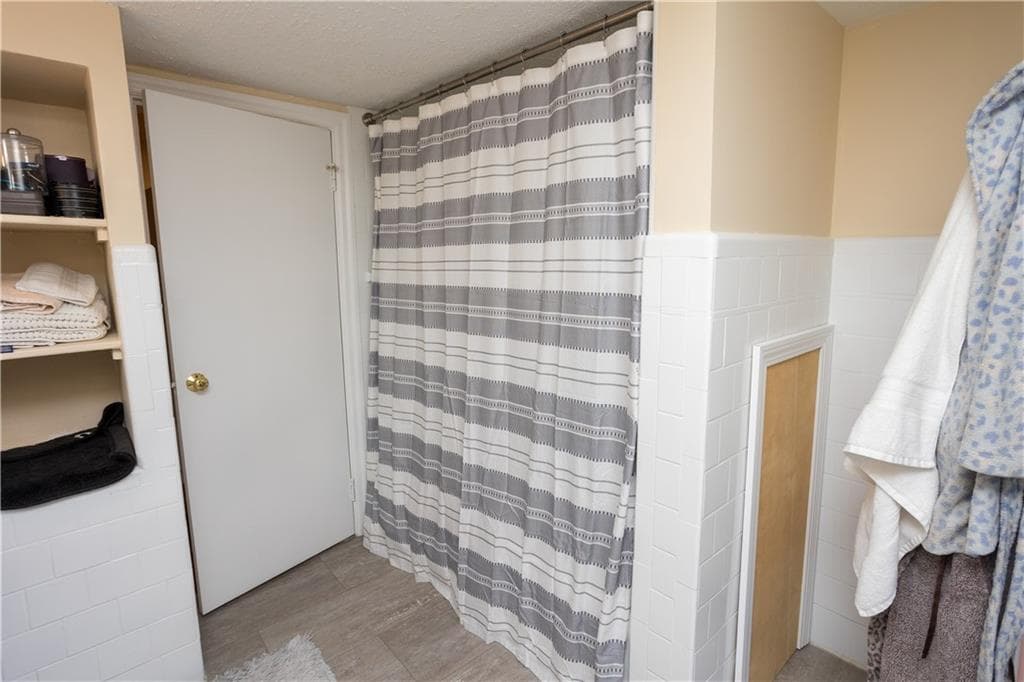 836 Main Road photo 30