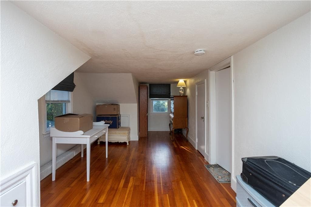 836 Main Road photo 31