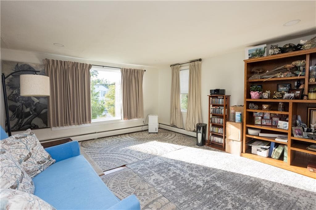 836 Main Road photo 25