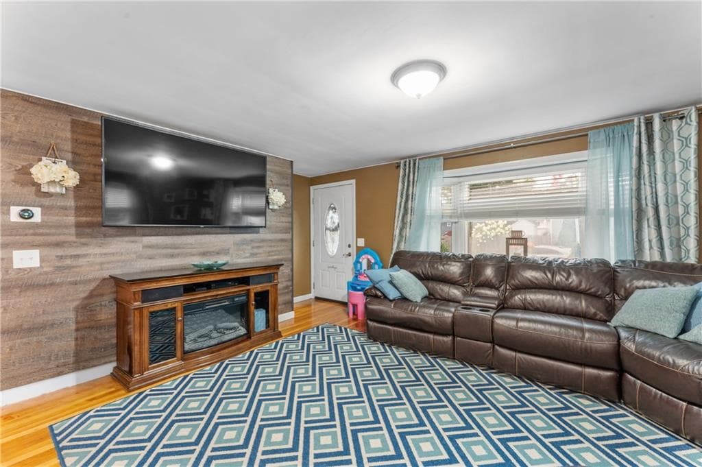 50 Merrill Street photo 6