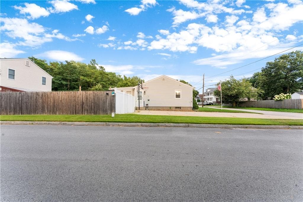 50 Merrill Street photo 41