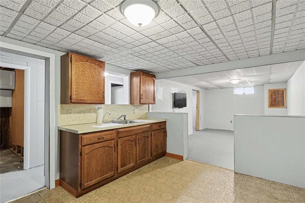 42 Roger Williams Avenue photo 38