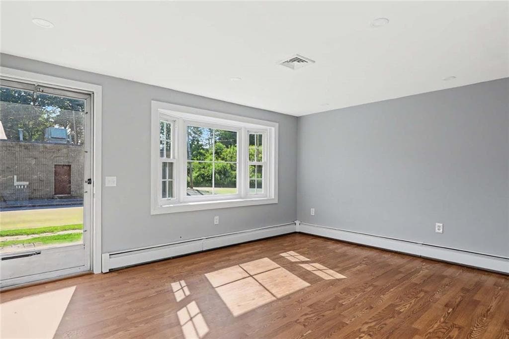 42 Roger Williams Avenue photo 10