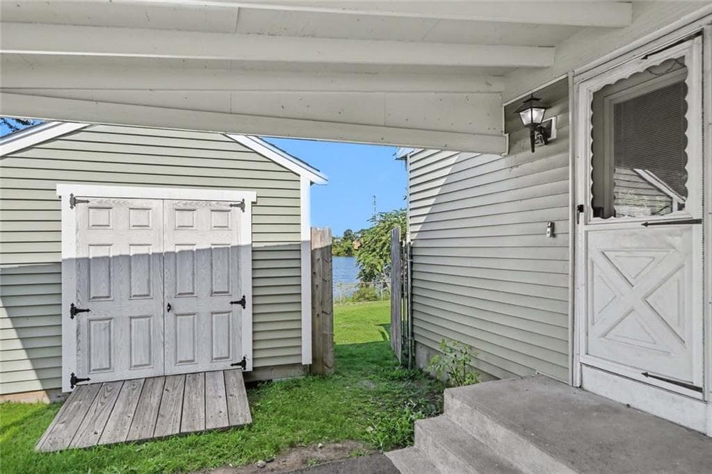 42 Roger Williams Avenue photo 45