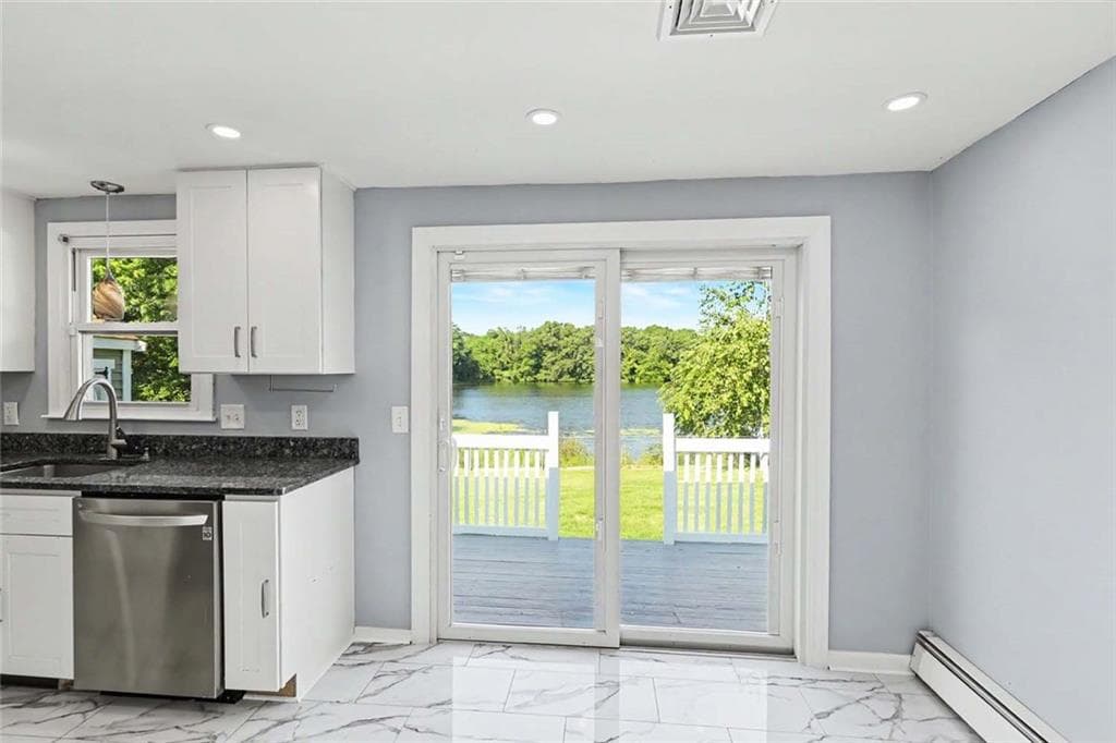 42 Roger Williams Avenue photo 18