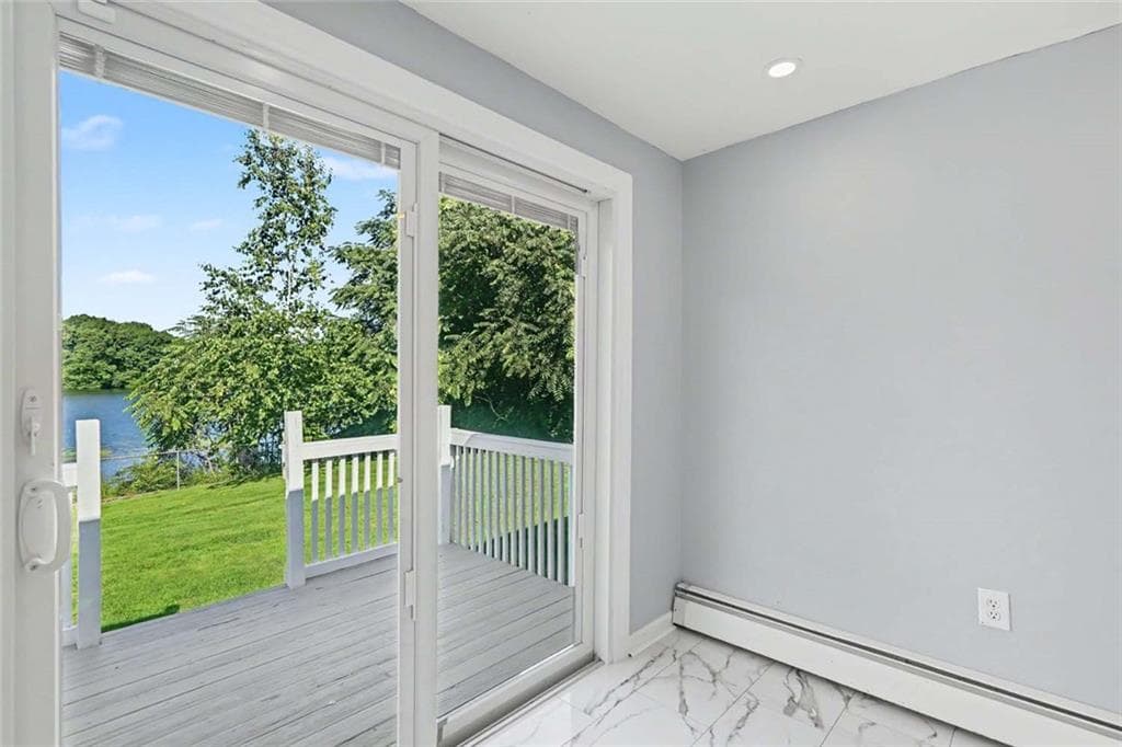 42 Roger Williams Avenue photo 19