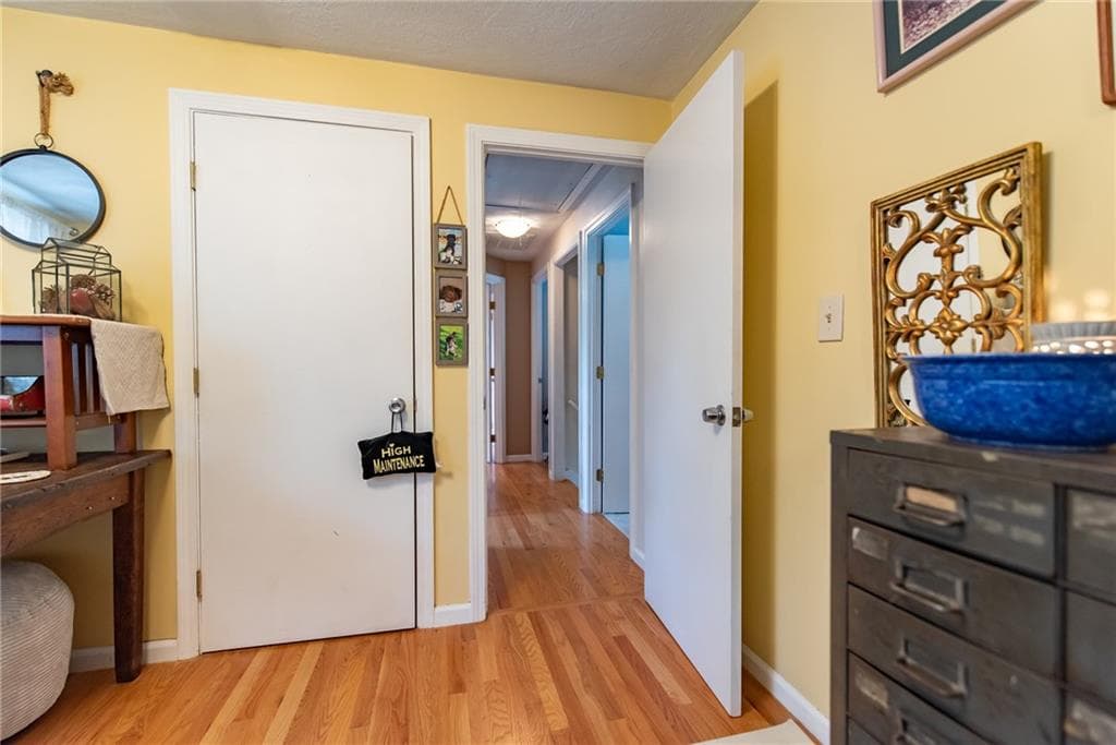 18 Woodcrest Drive photo 28