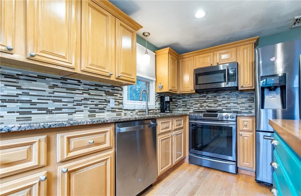 18 Woodcrest Drive photo 10