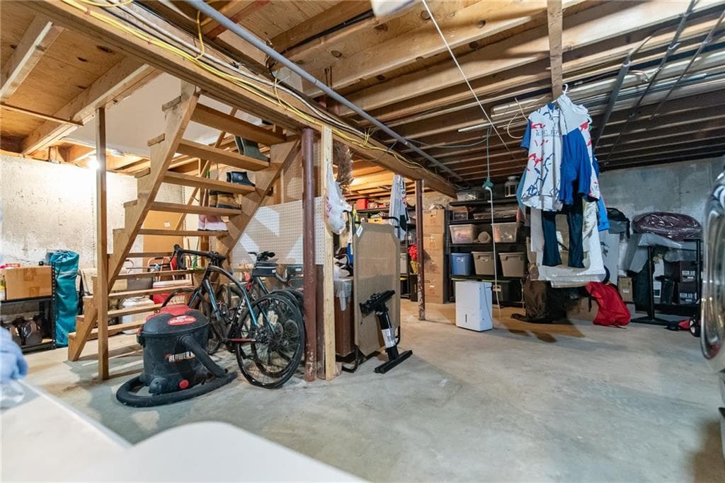 18 Woodcrest Drive photo 33