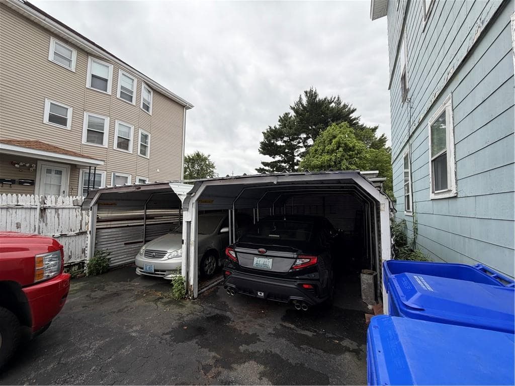 868 Main Street photo 21