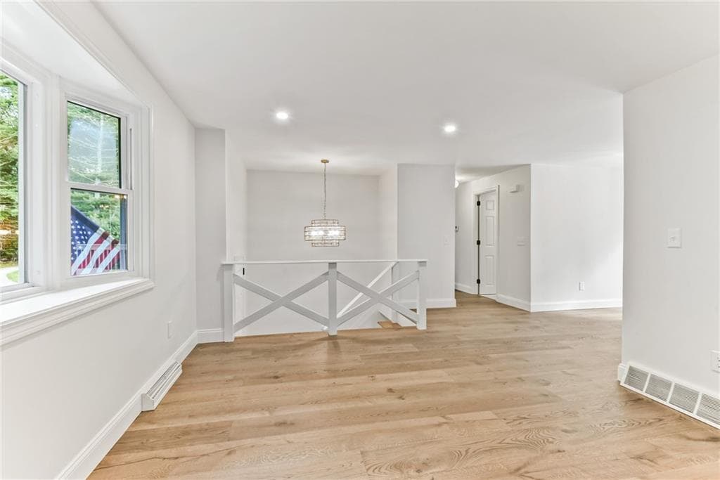 Single Family Residence at 58 Sand Turn Road, South Kingstown, photo 12 of 41