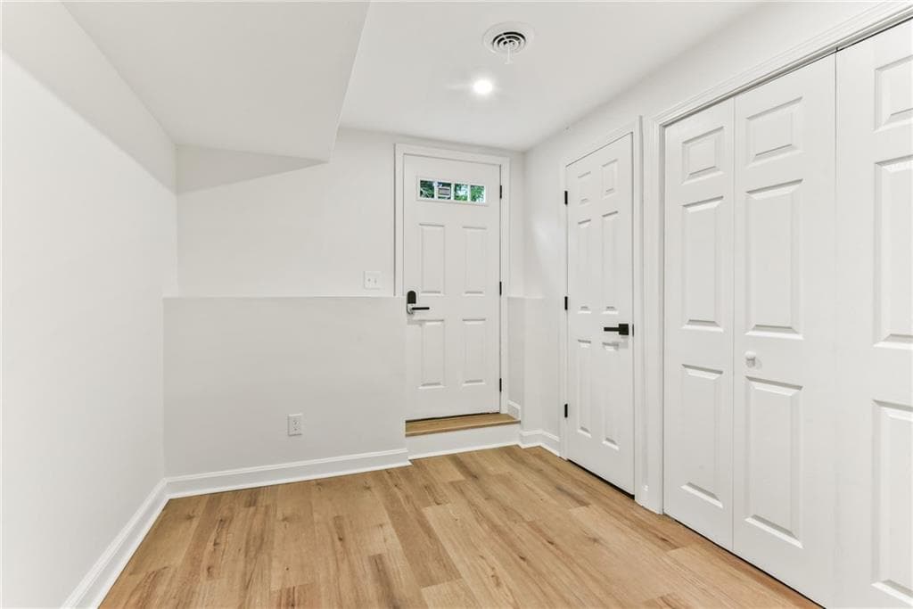 Single Family Residence at 58 Sand Turn Road, South Kingstown, photo 26 of 41