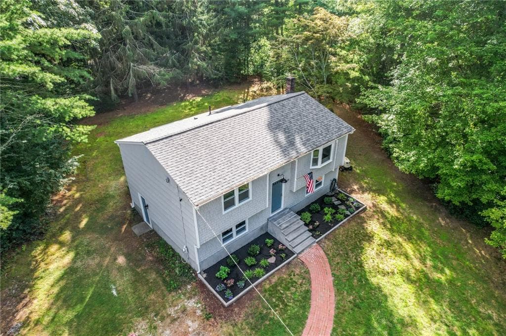 Single Family Residence at 58 Sand Turn Road, South Kingstown, photo 34 of 41