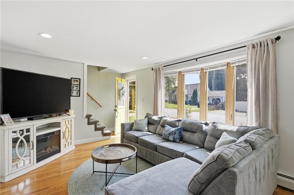 119 Frederick Street photo 5