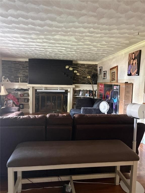 82 Killingly Street photo 4